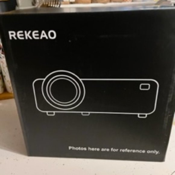 Projector - Picture 6 of 6